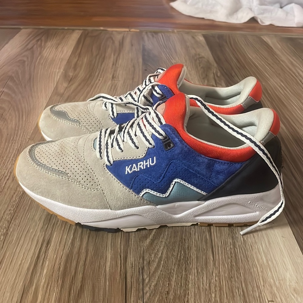 Karhu Aria Sneakers Womens Size 9